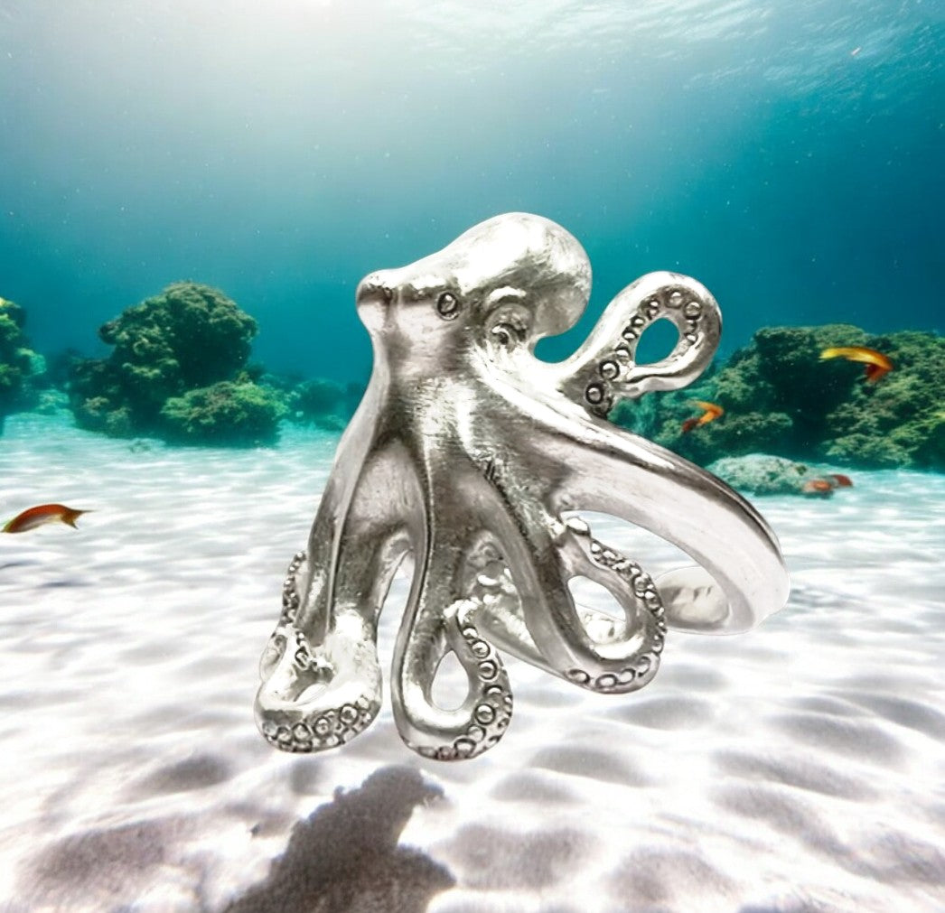 Beautiful octopus ring store